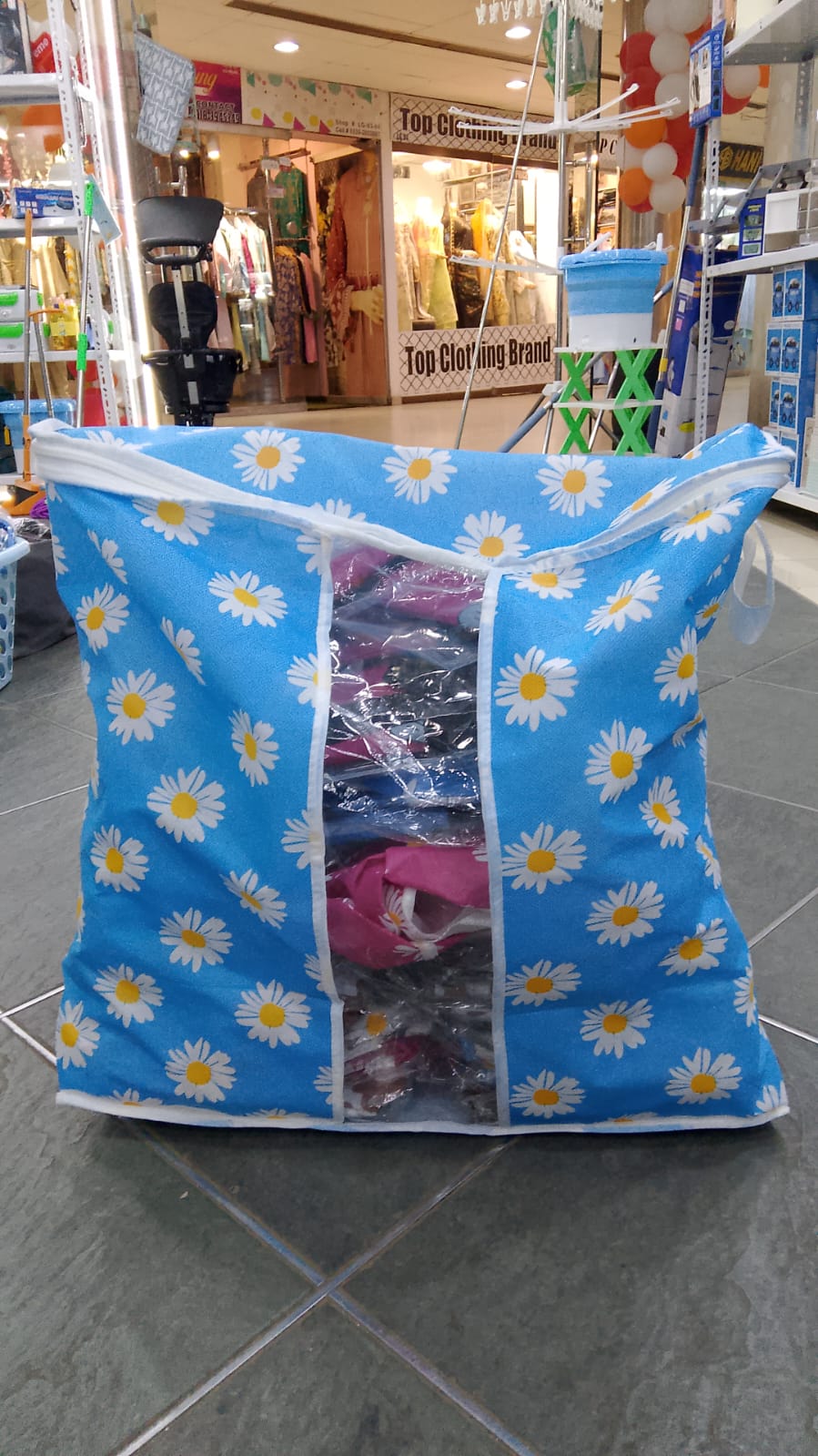 A FLOWER STORAGE BAG